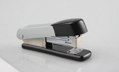 订书机出口费用明细