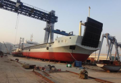 什么是驳船？它的费用有那些？英文怎么说？